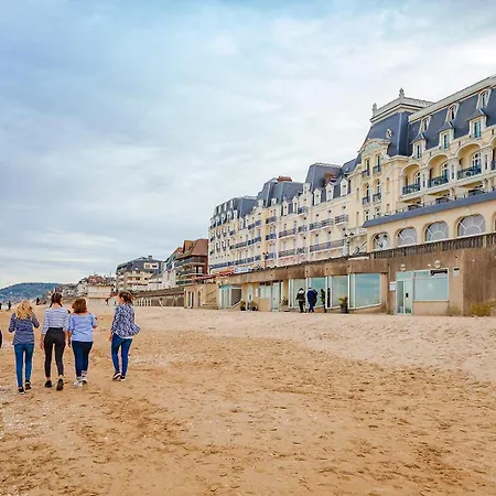 Joyful Tiny House Seaside Cabourg