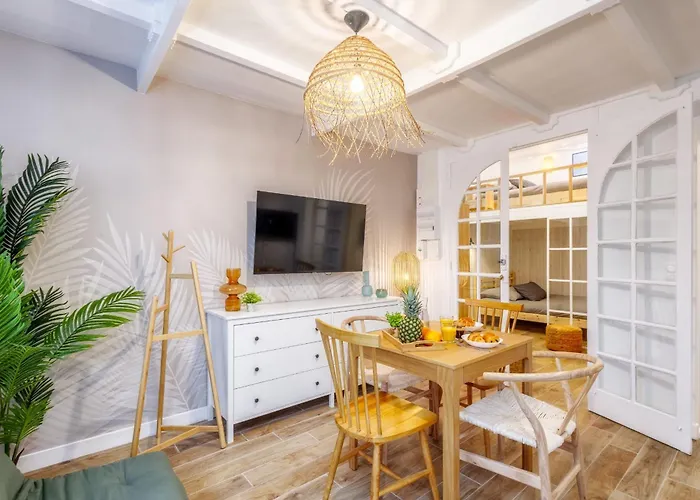 Joyful Tiny House Seaside Cabourg